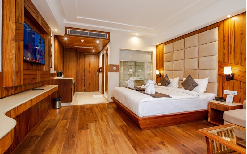 Deluxe Room (Copy)
